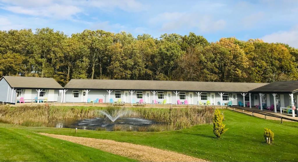 Silverstone Golf Club And Hotel Экстерьер фото